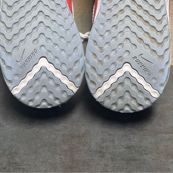 Nike Revolution 5 CZ9301-100 Women's White Running Shoes Size 7.5M - Picture 16 of 16